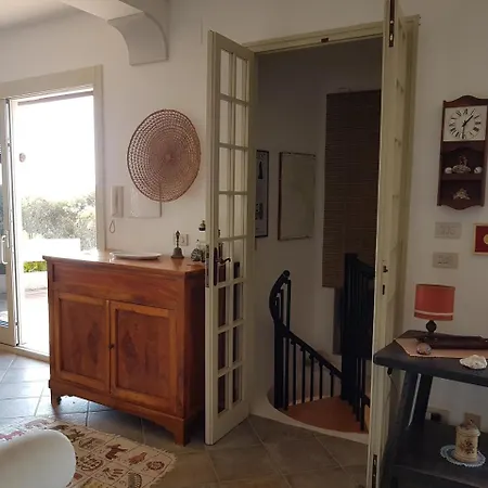 Agatha Villa *